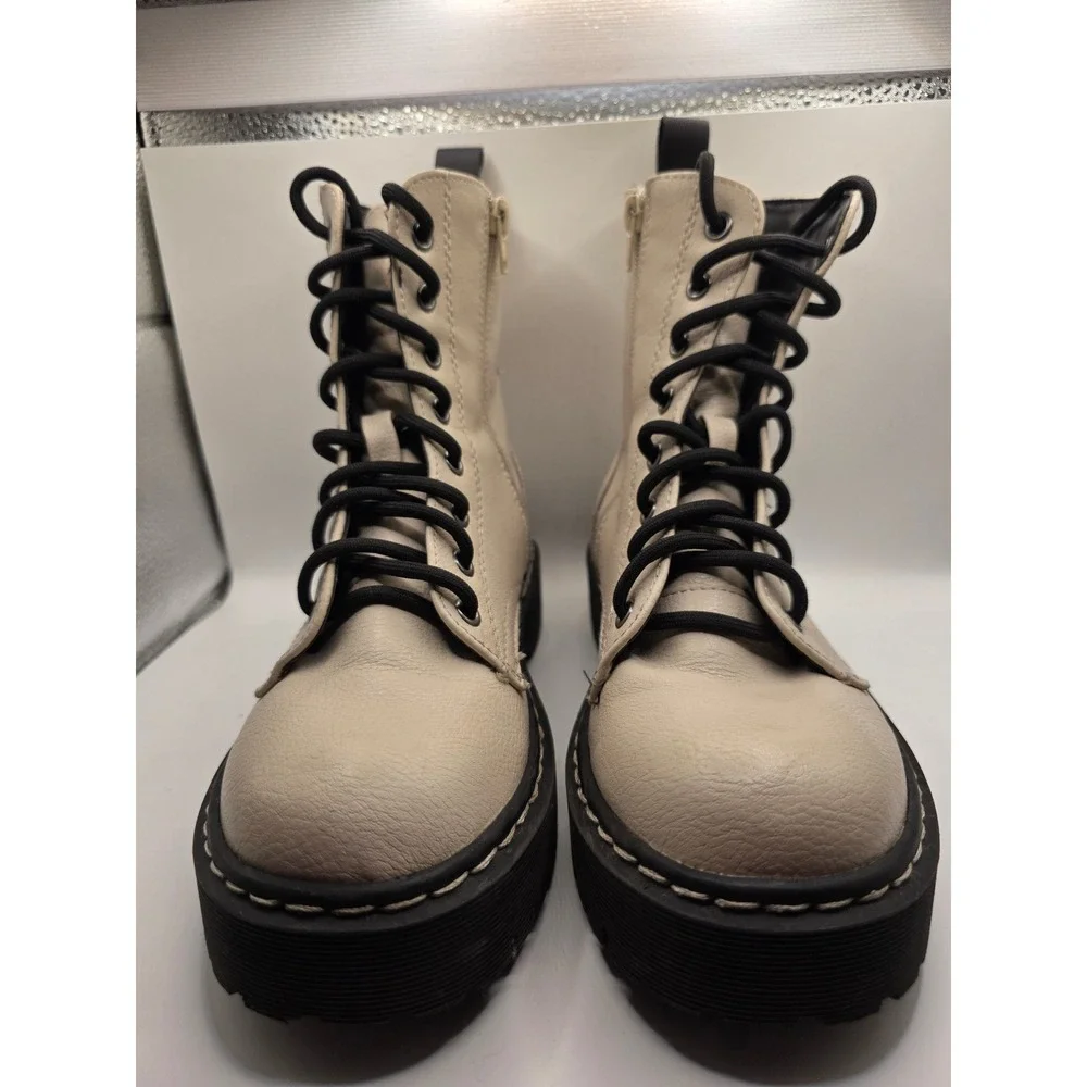 Sincerely Jules Harley Combat Boots Cream Beige Platform Lug Sole Mens 7 P2HRL10